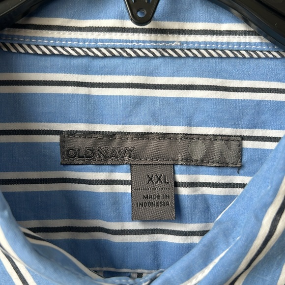 Old Navy Button Down Shirt - Picture 5 of 11